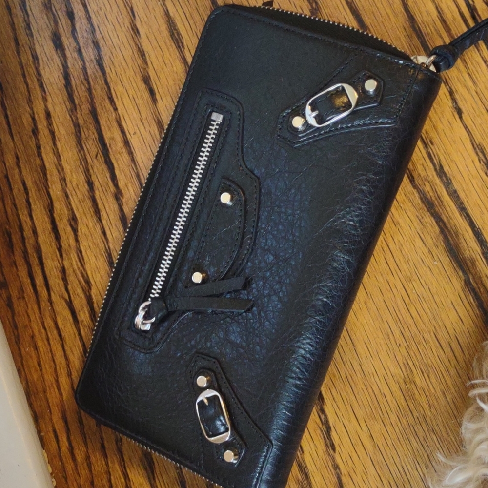 Balenciaga Arena wallet in Black